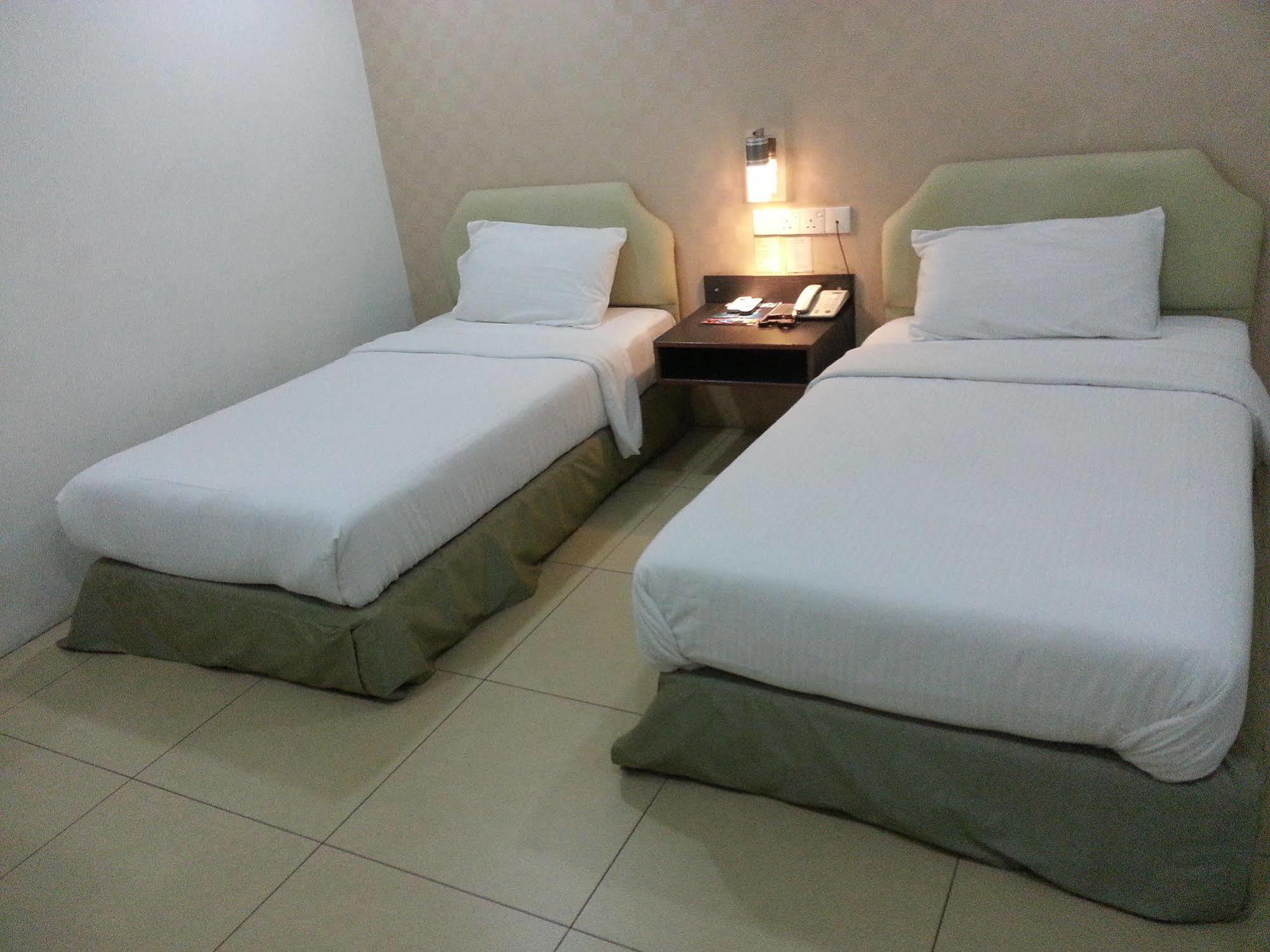 Hotel Avenue كوانتان المظهر الخارجي الصورة